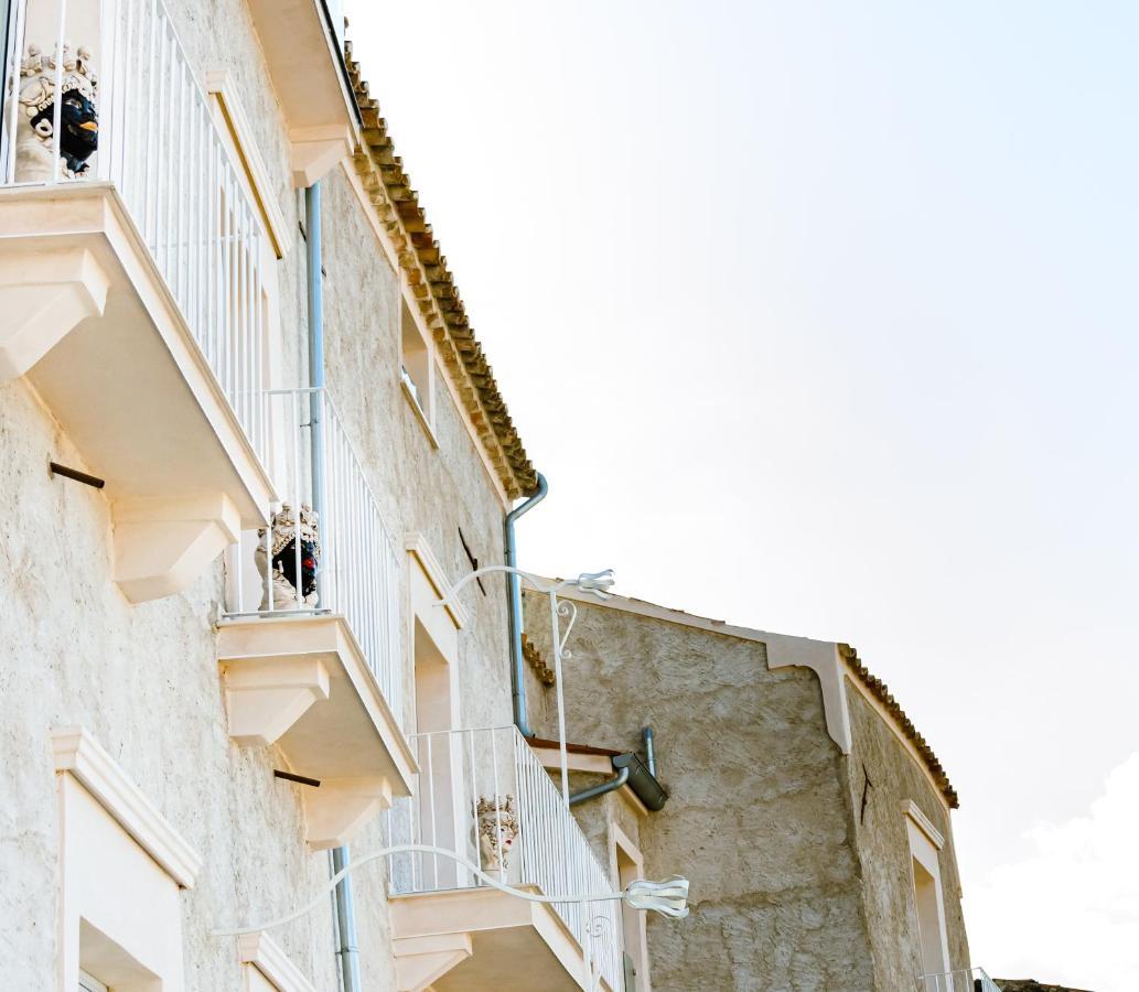 Dimora Cavour Bed & Breakfast Amantea Exterior photo