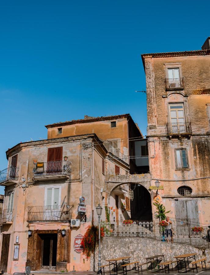 Dimora Cavour Bed & Breakfast Amantea Exterior photo